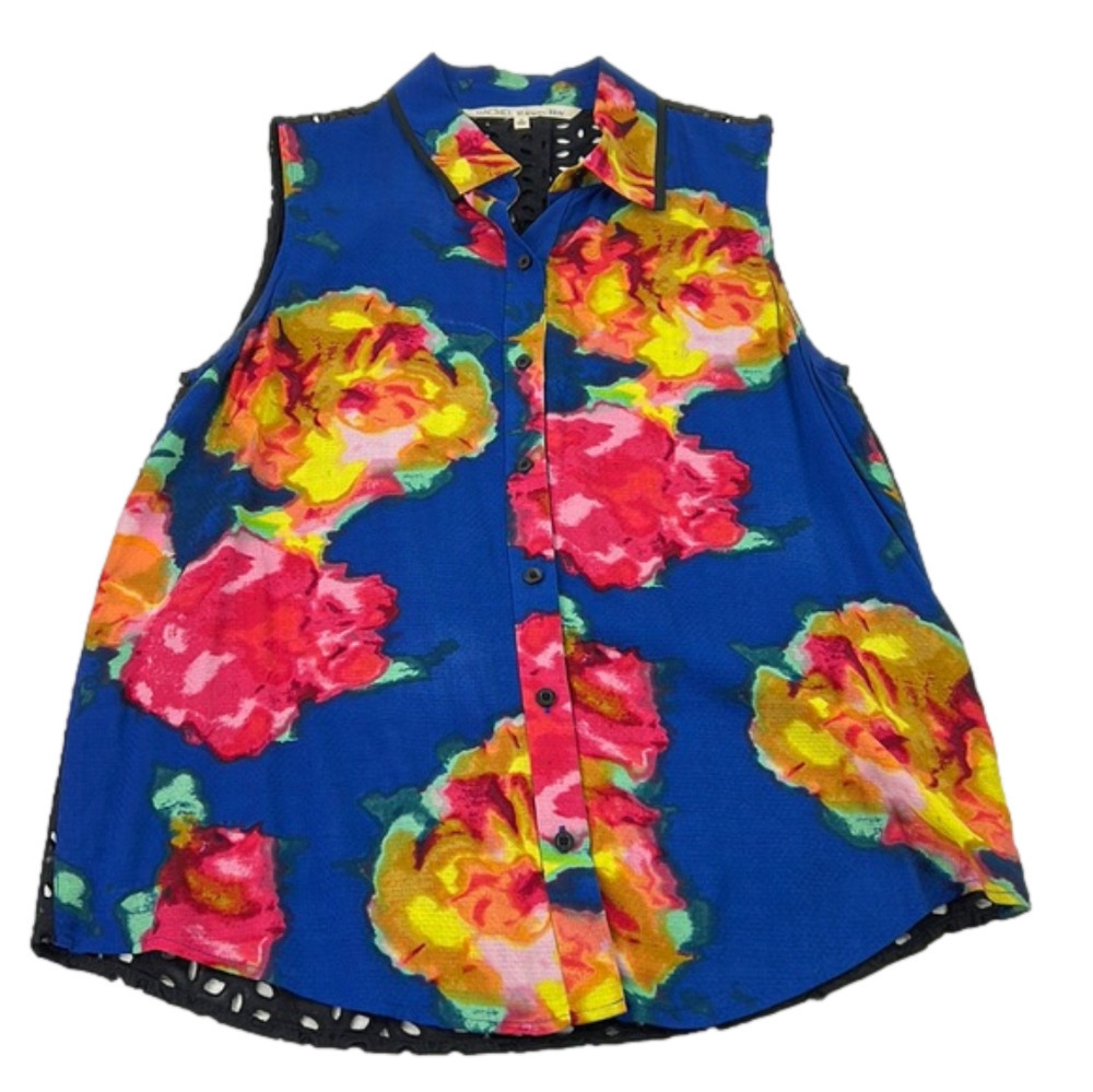Rachel Rachel Roy Floral Sleeveless button shirt with eyelet back